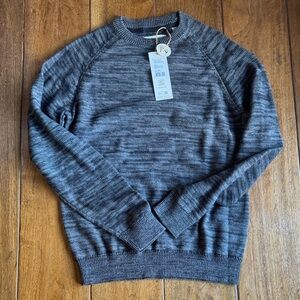 Men's Gray Sweater